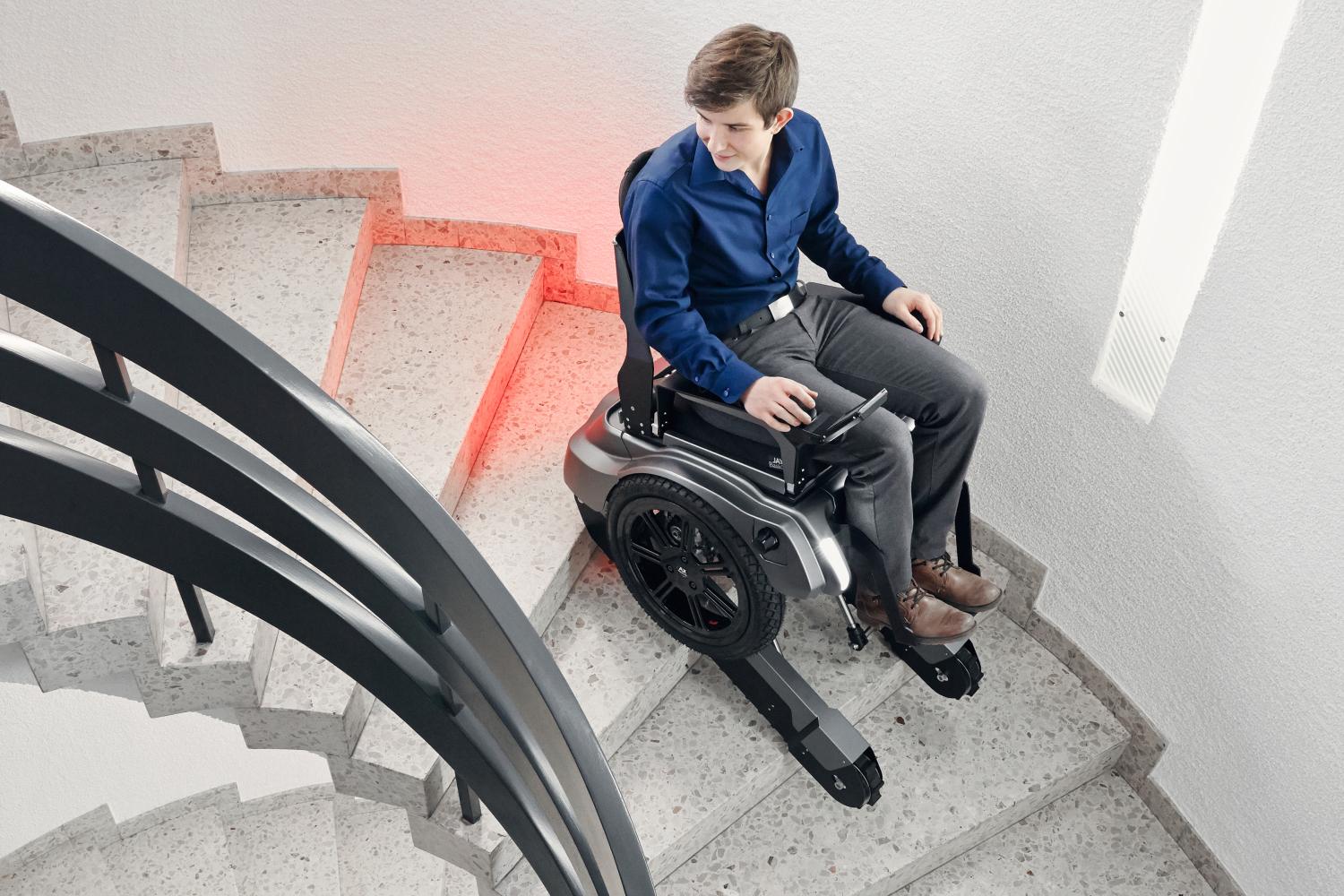 One wheelchair for all situations